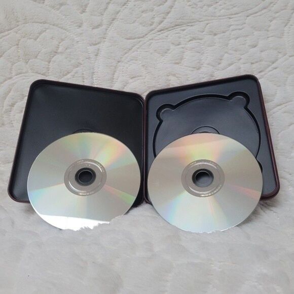 Rock N Roll Christmas 2 CD Set in Collectors Tin Oldies Various Artists 2013 - Picture 5 of 5